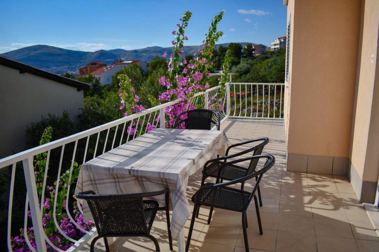 Apartment Ankica Trogir Eksteriør bilde