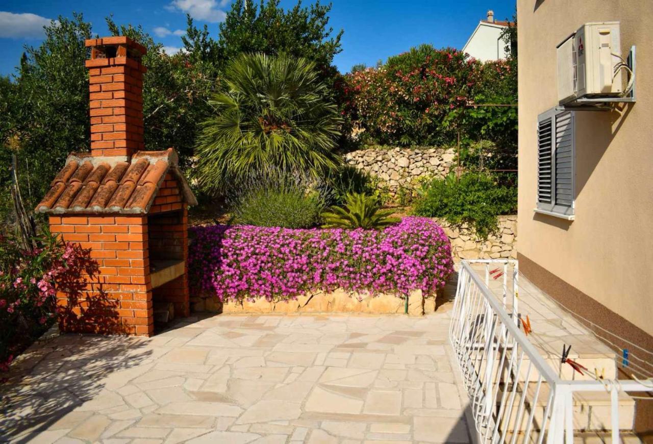 Apartment Ankica Trogir Eksteriør bilde